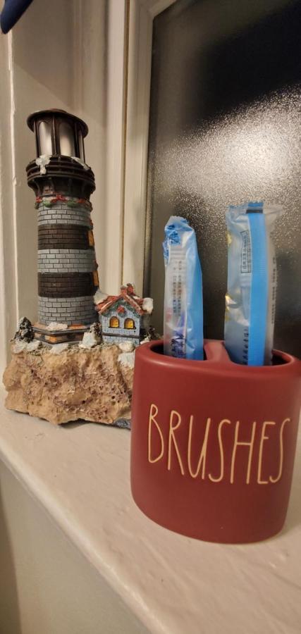 Cozy 1 Bedroom, 1 Min From Irving Park Blue Line, Free Parking Chicago Extérieur photo
